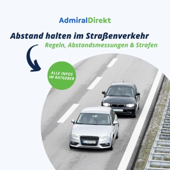 Zwei Autos mit zu wenig Sicherheitsabstand auf der Autobahn. Abstand im Straßenverkehr.