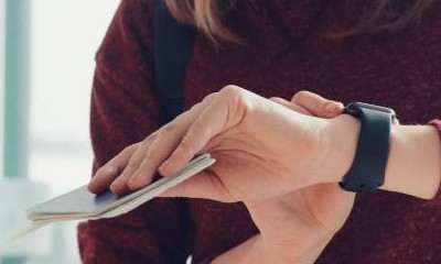 Wenn es zu längeren Flugverspätungen oder Flugausfällen kommt, haben Sie in der Regel Anspruch auf Betreuungsleistungen vor Ort sowie auf Ausgleichszahlungen.