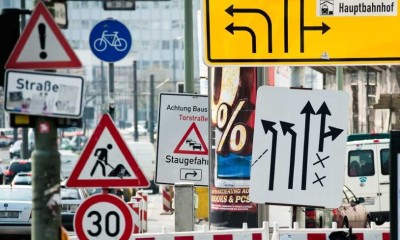 Zu viele Verkehrsschilder an einer Stelle sorgen oftmals für Verwirrung.