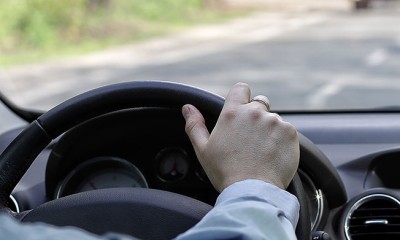 Wer unfallfrei fährt, kann eine hohe Schadenfreiheitsklasse erreichen.