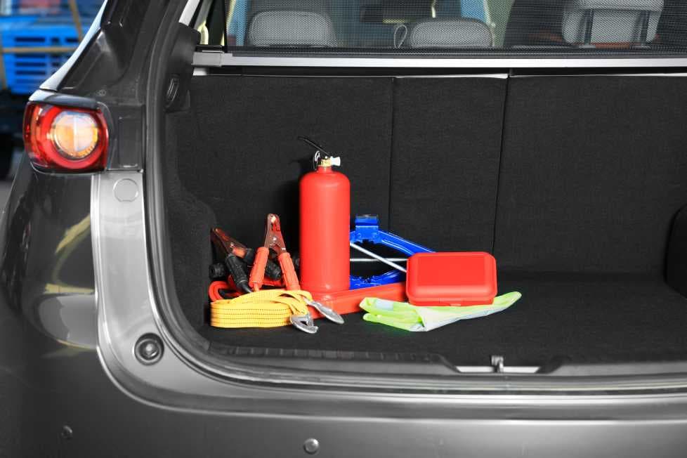 Checkliste Was gehört ins Auto?